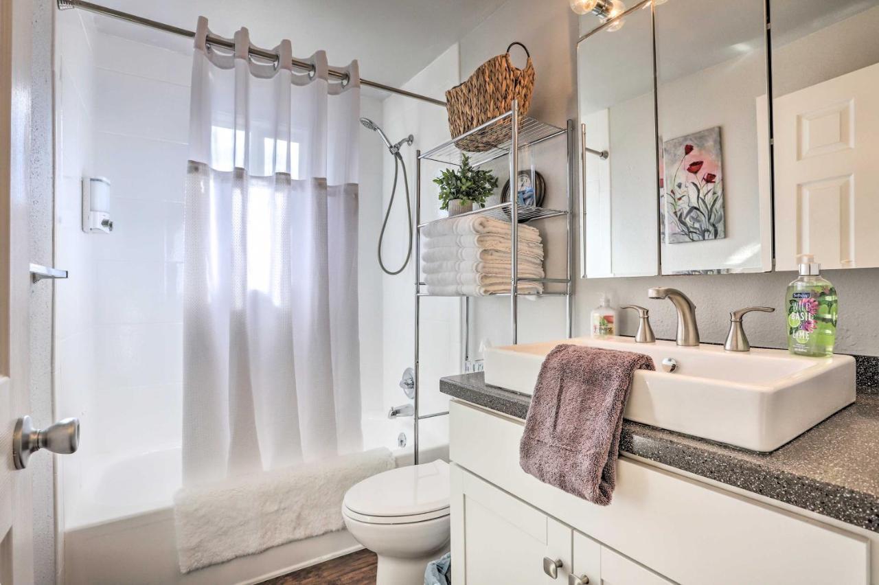 Duplex With Private Yard 3 Mi To Downtown Loveland! Zewnętrze zdjęcie
